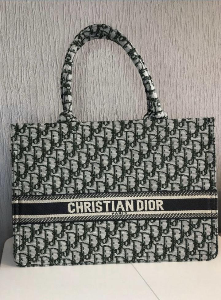 Сумка-тоут Christian Dior фейк
