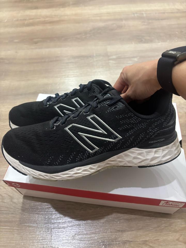 Мужские кроссовки new balance