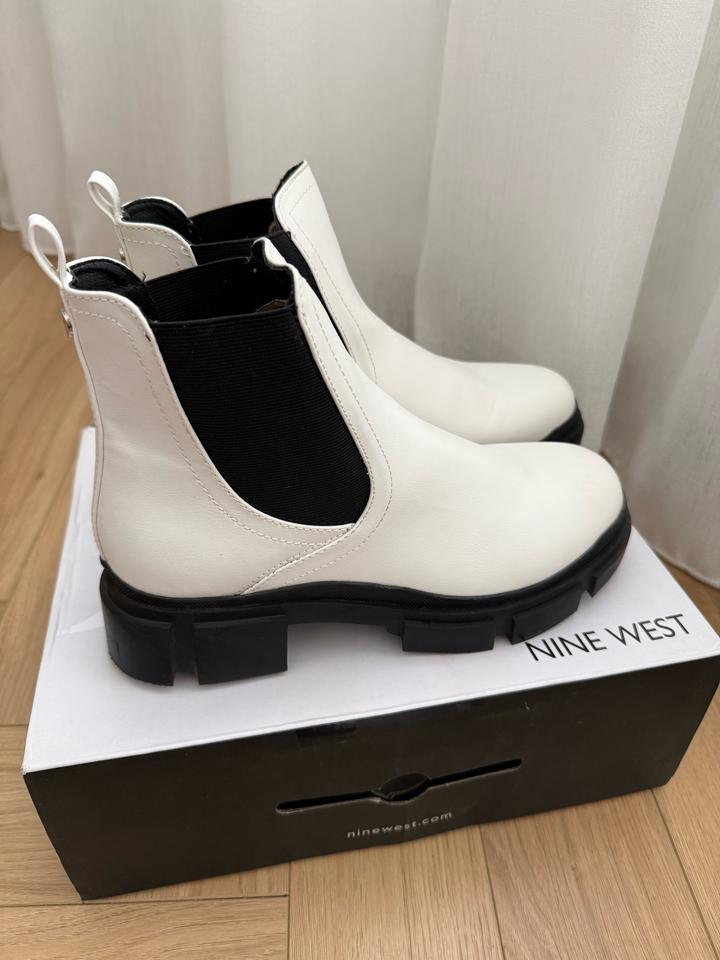 Nine West