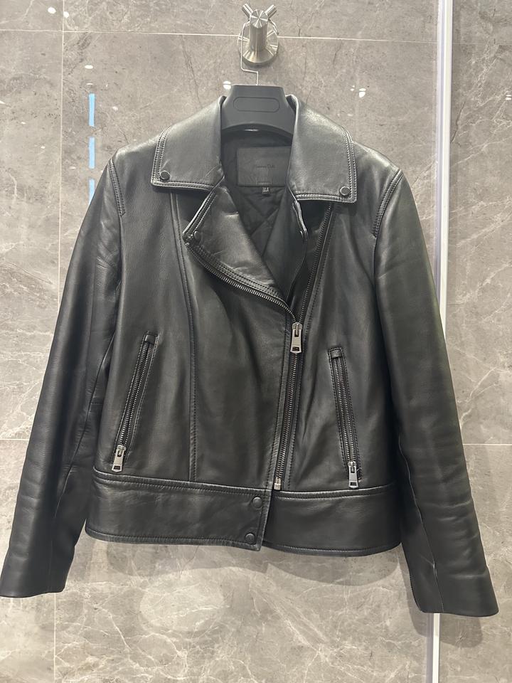 кожанка Massimo Dutti