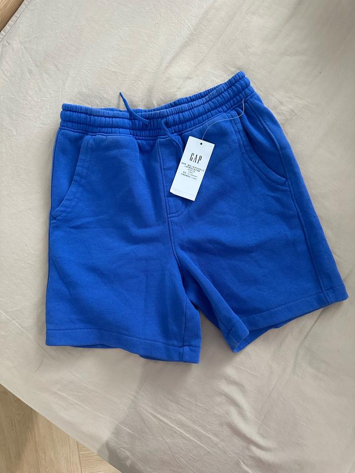 Шорты GAP