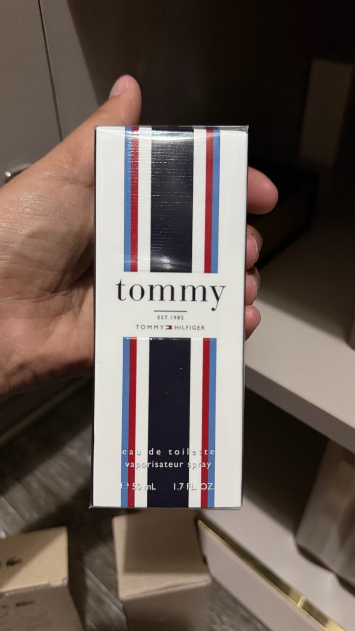 Tommy Hilfiger