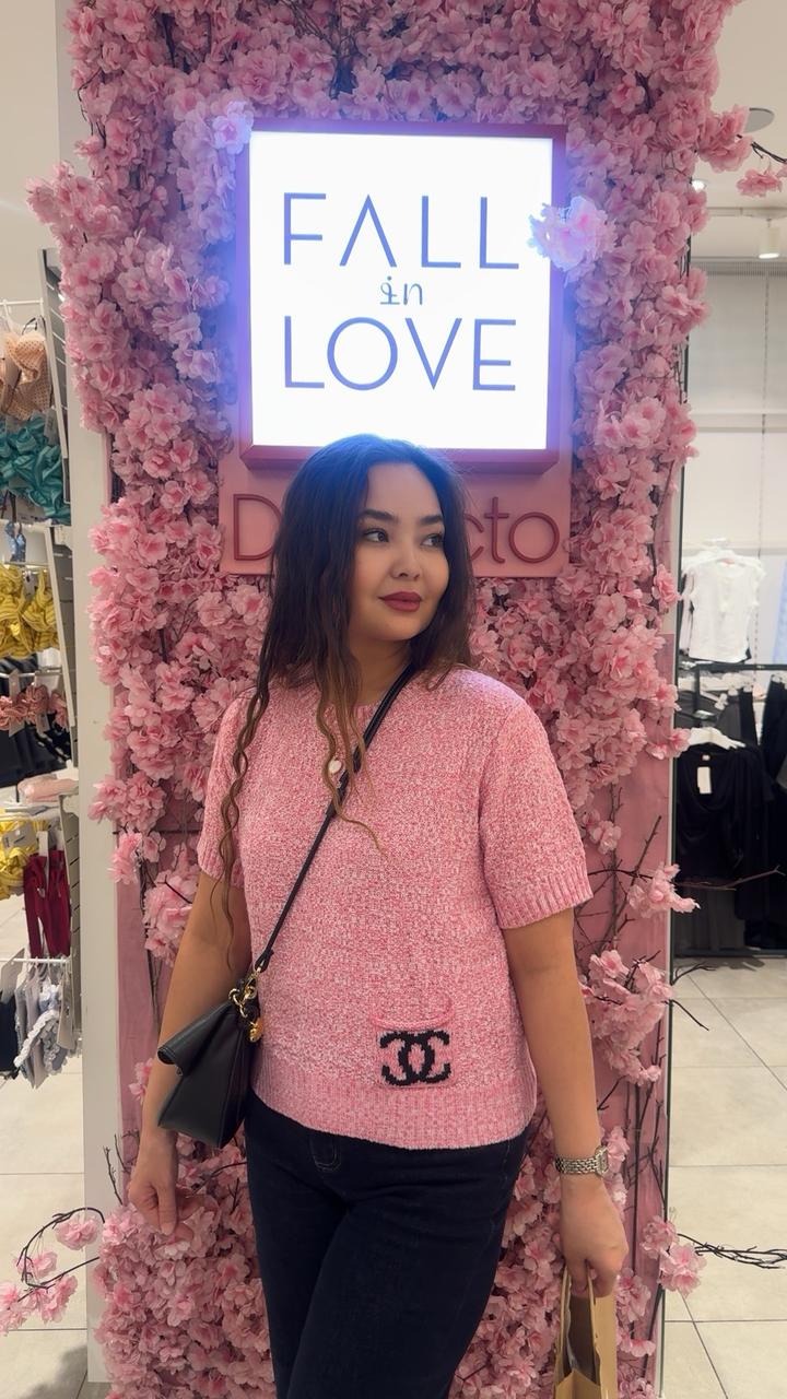 Кофта под Chanel