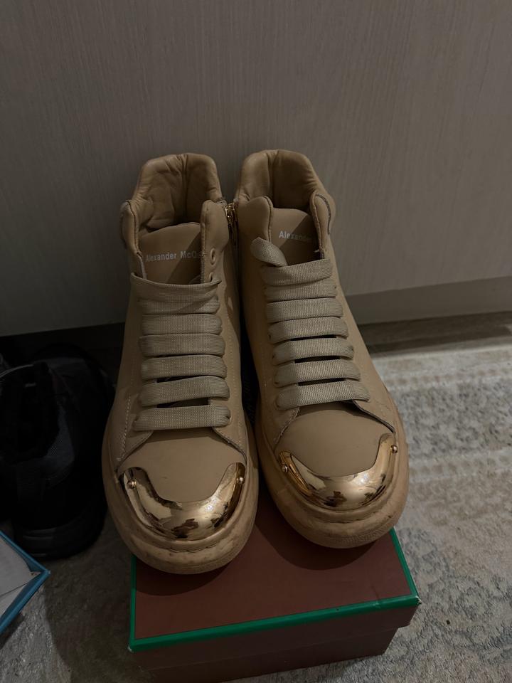 Alexander McQueen