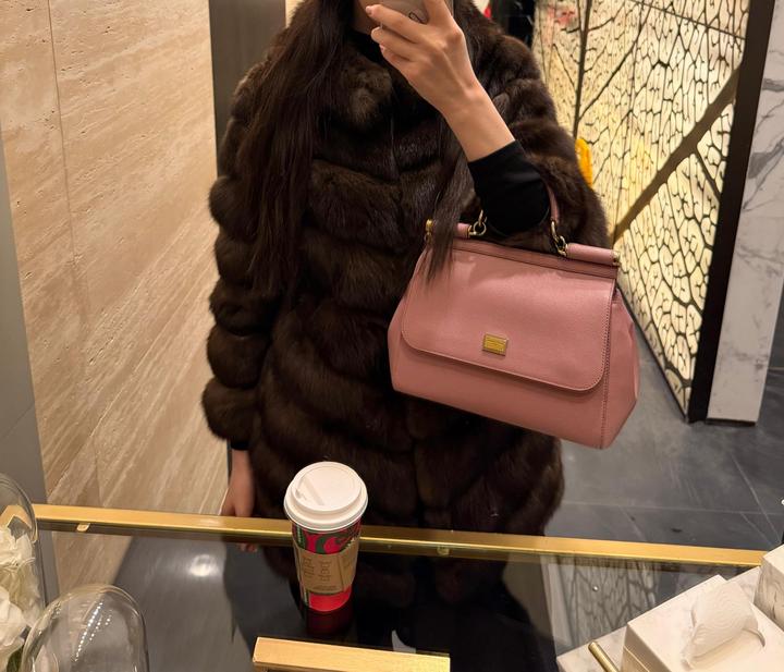 NINA RICCI