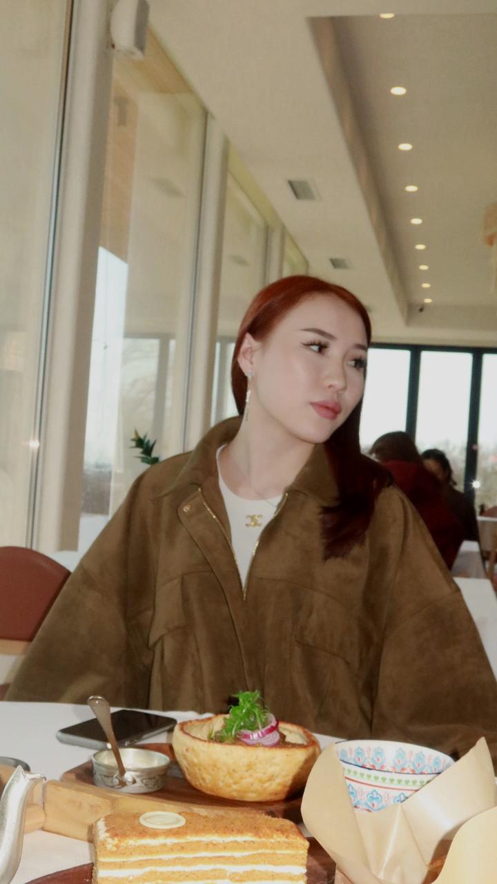 Zara Куртка из замши
