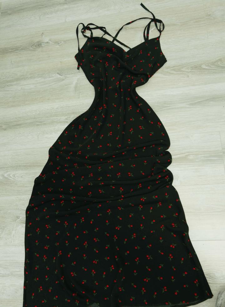 Dress Barn Платье  на бретелях с цветочным принтом
