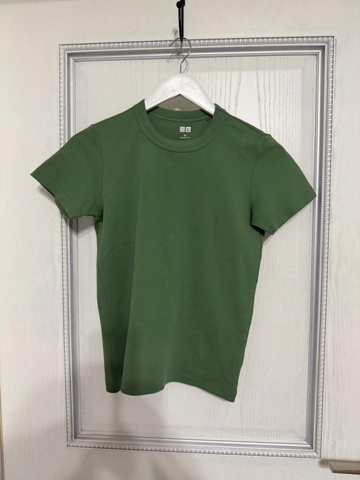Футболка UNIQLO