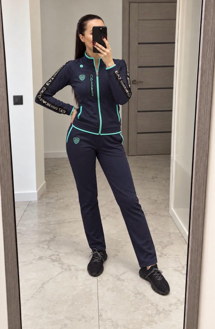 Спортивный костюм EA7 Emporio Armani
