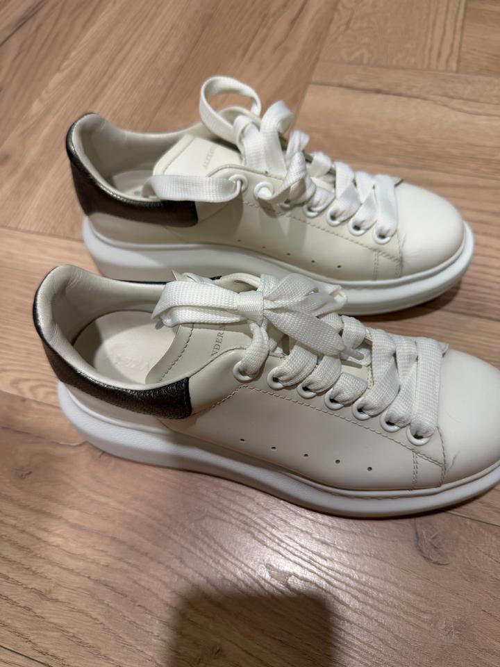 Alexander McQueen