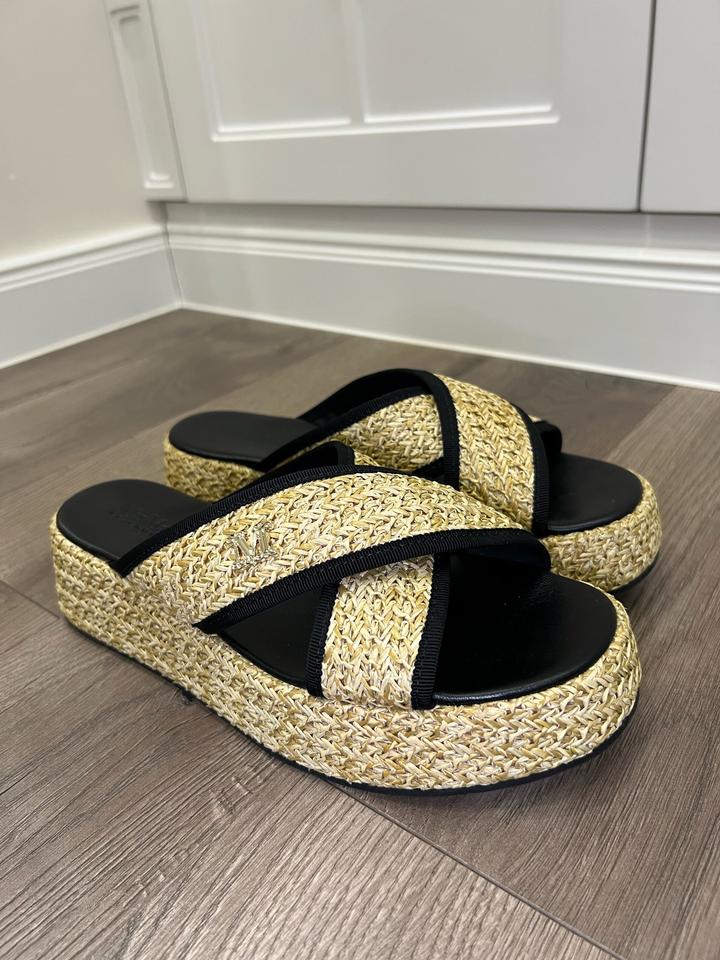Max Mara