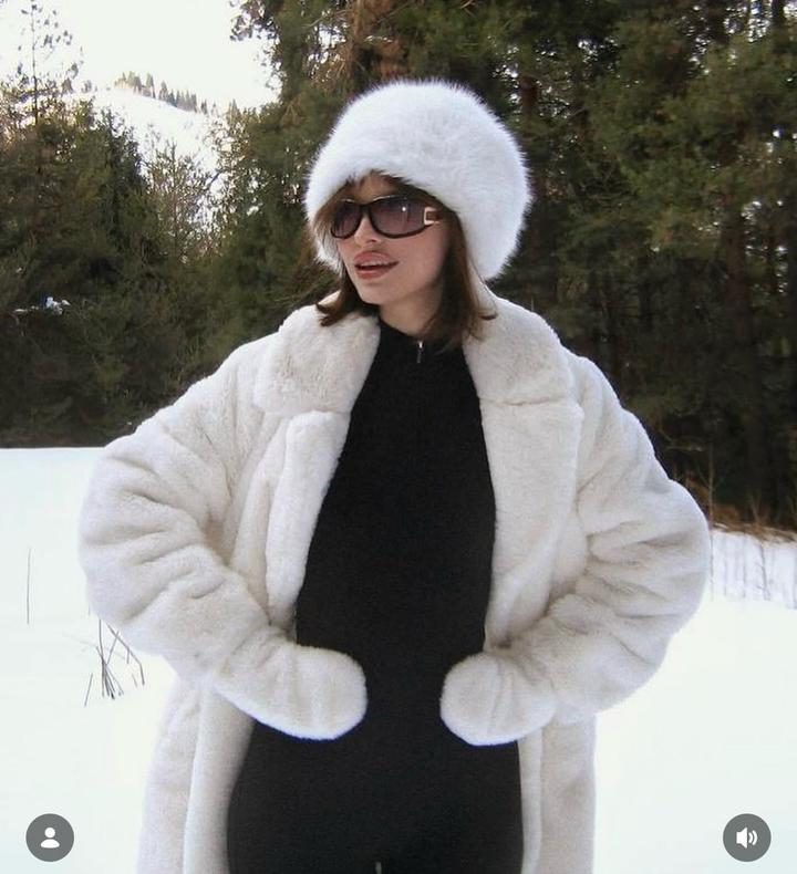 Шуба DKNY