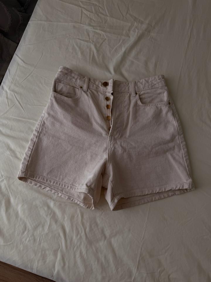 Шорты ZARA