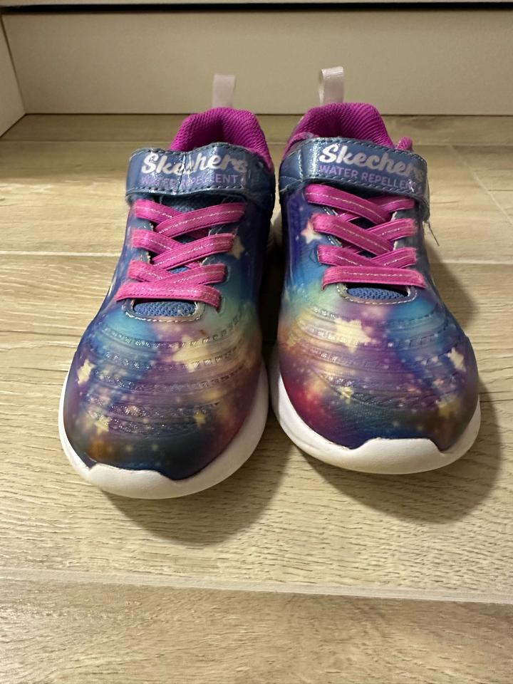 Кроссовки Skechers
