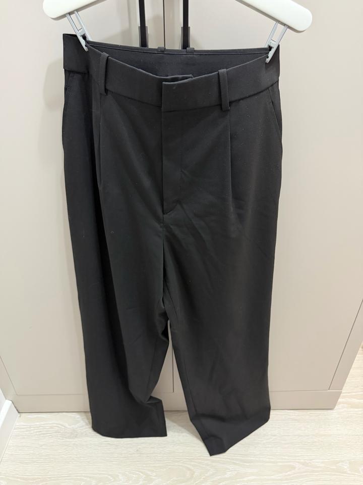 Брюки классические. Uniqlo.