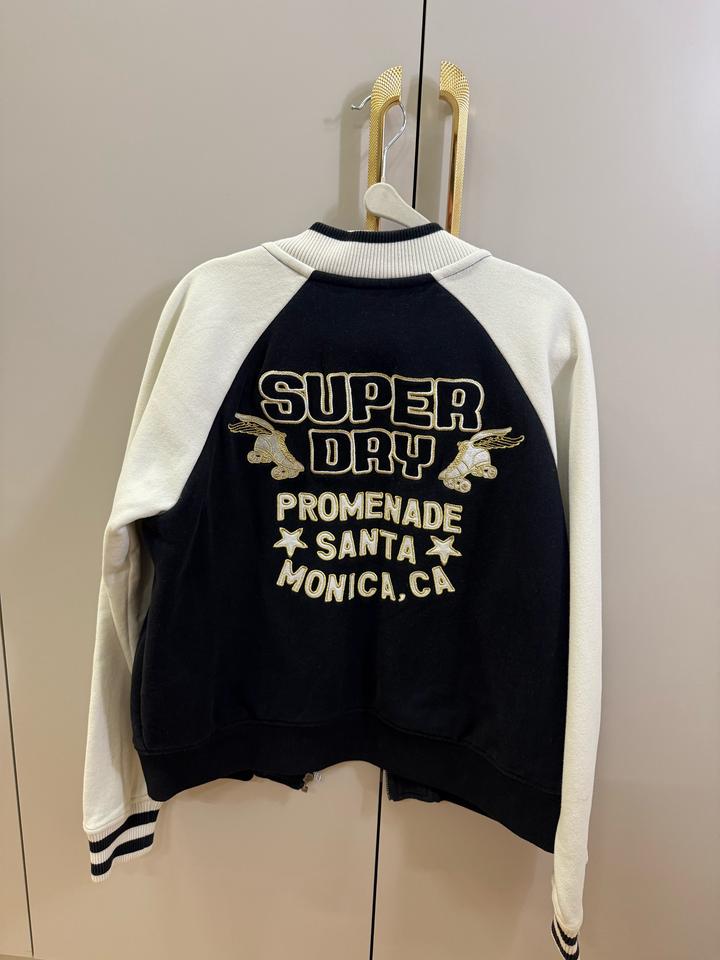 Superdry
