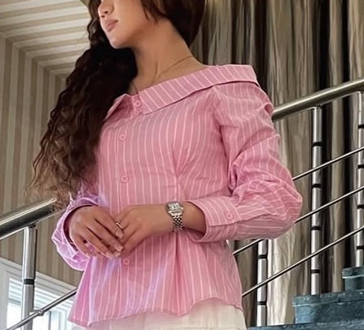 Розовая рубашка с открытыми плечами 🎀
