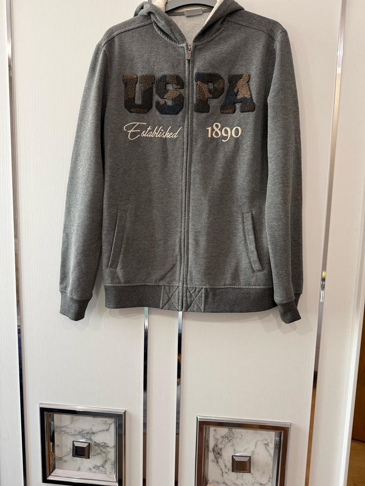 U.S. Polo Assn.