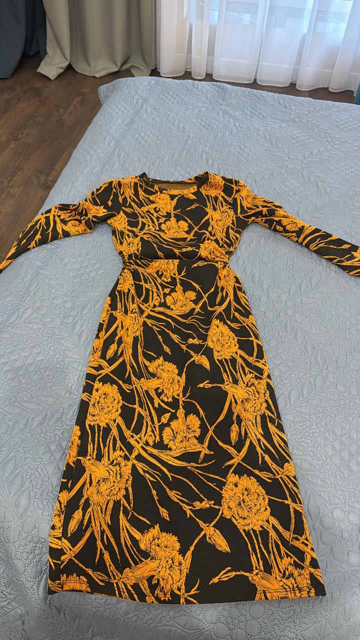 Платье Zara с вырезами на талии