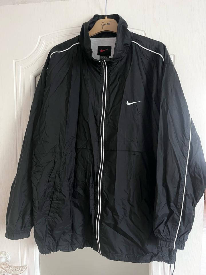 Nike