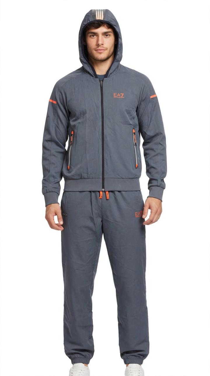 Спортивный костюм EA7 Emporio Armani