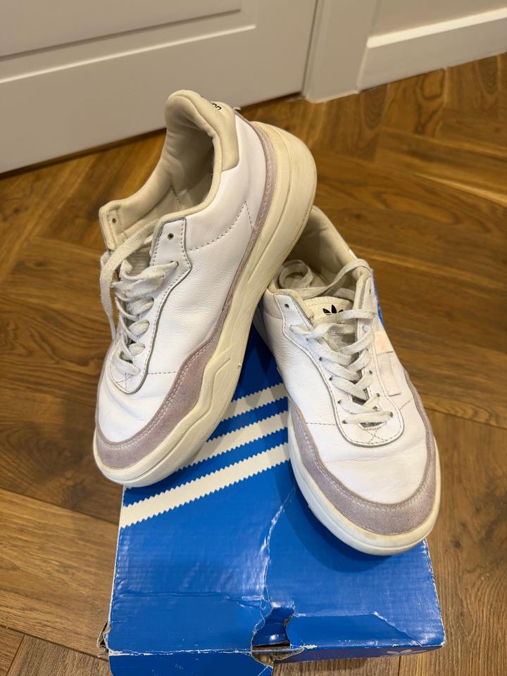 Кроссовки adidas Her Court W