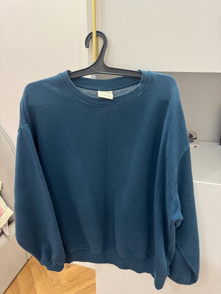 Pull & Bear Свитшот