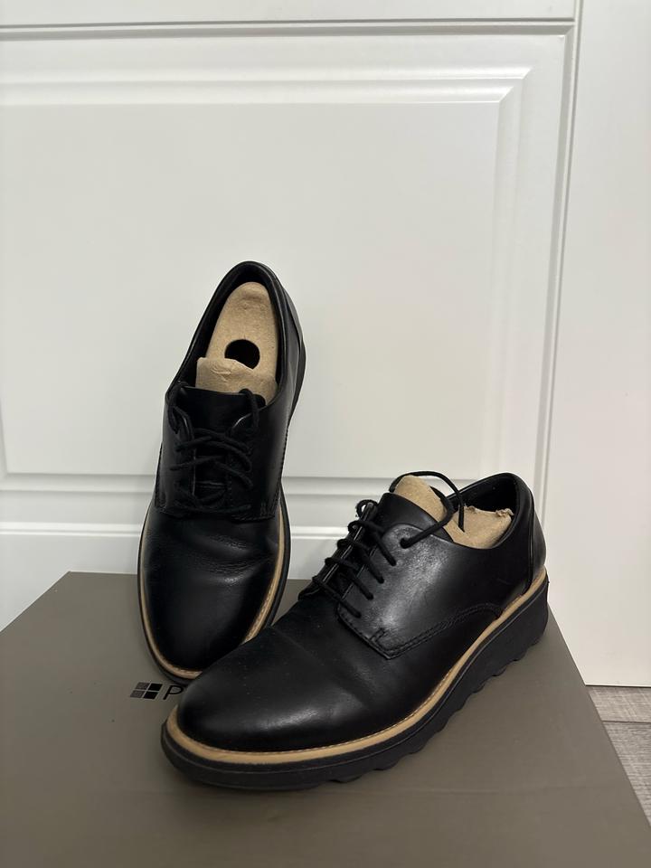 Clarks Полуботинки на шнуровке