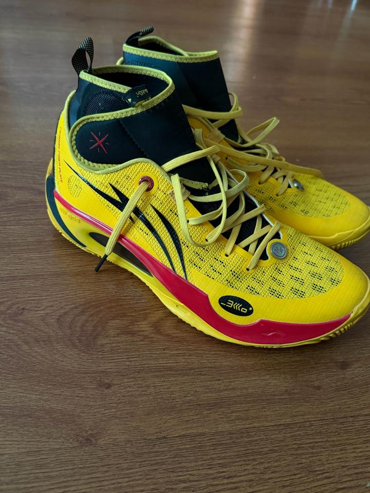 LI-NING