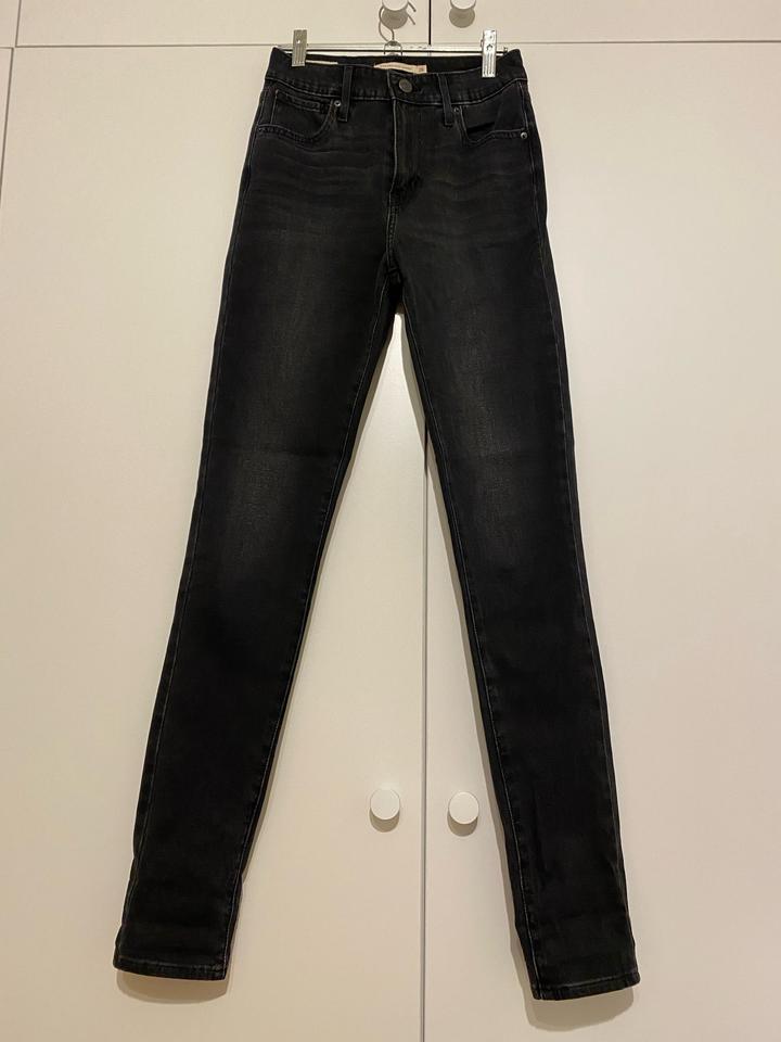 Levi's