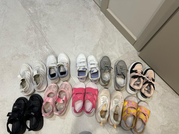 Adidas Обувь