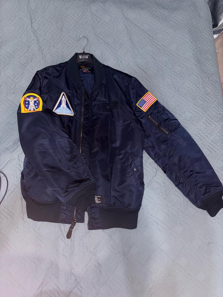 Бомбер Alpha Industries
