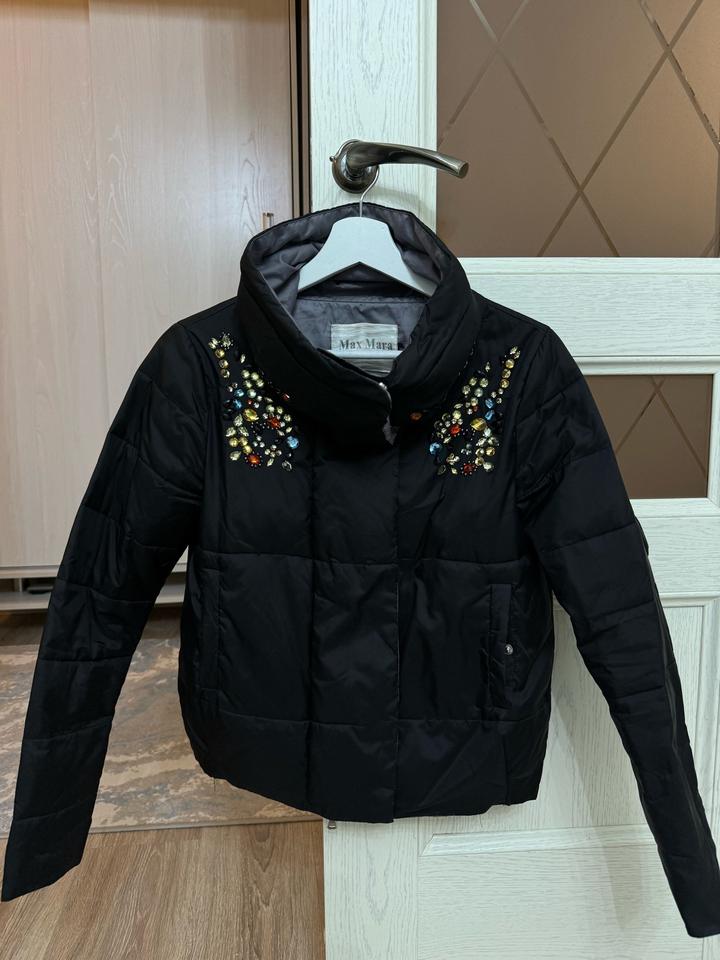 Куртка Max Mara со стразами