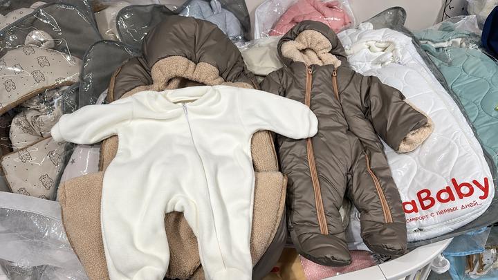Утепленный детский комбинезон