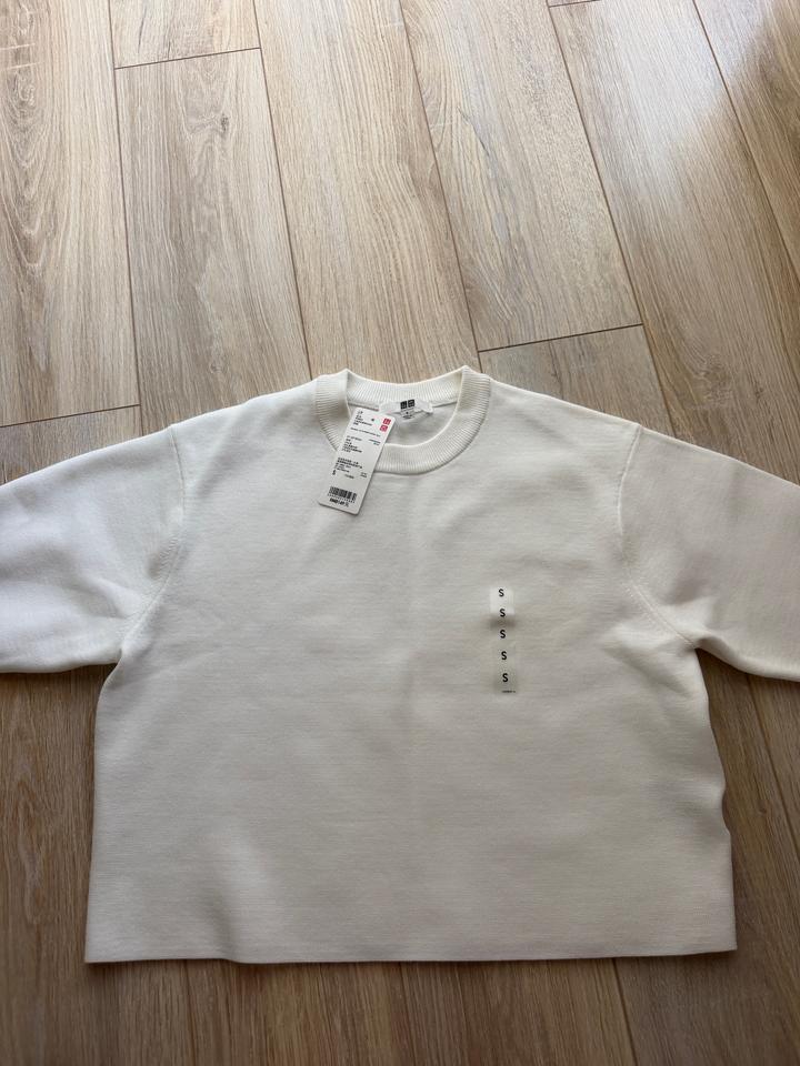 Джемпер UNIQLO