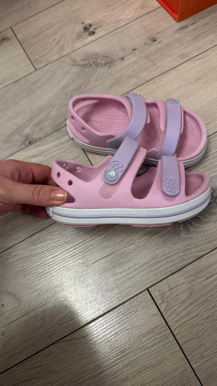Crocs