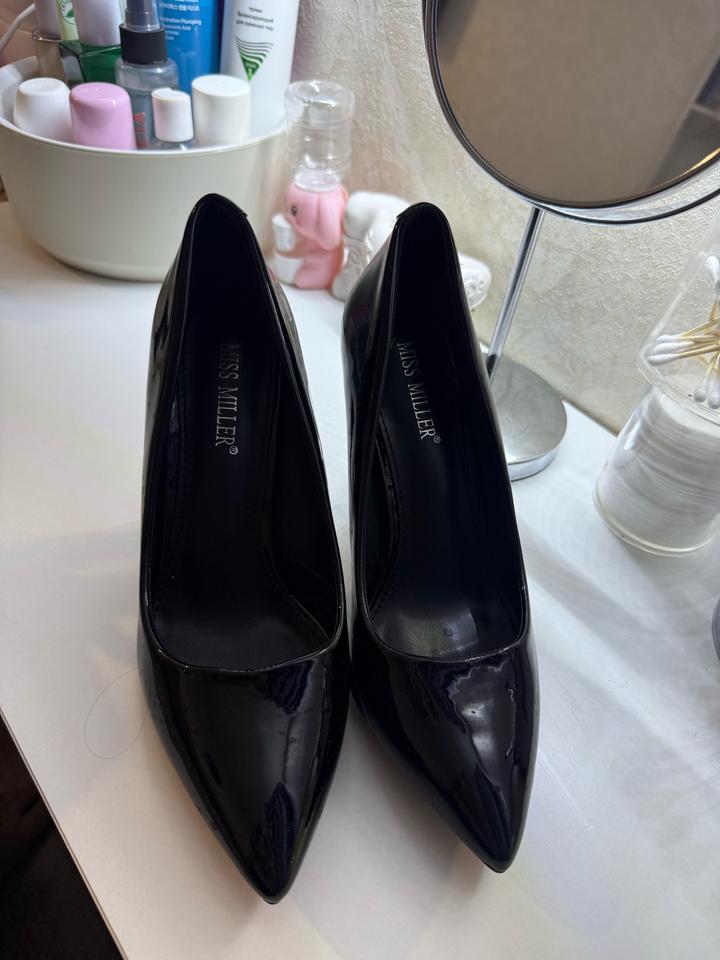 MISS MILLER Лодочки лакированные