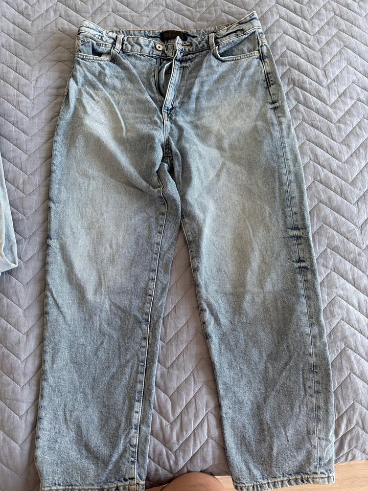 Джинсы ZARA