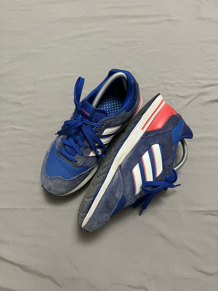 Кроссовки adidas