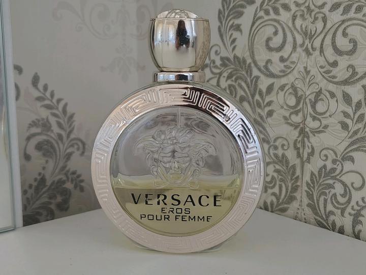 Versace eros pour femme