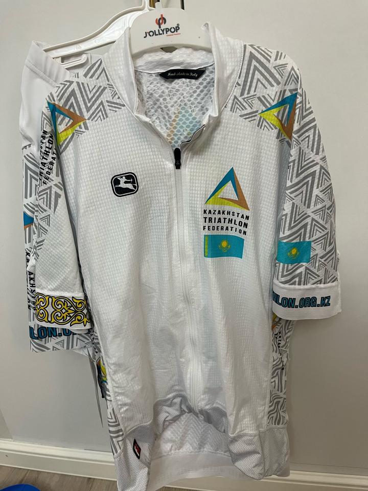 Комплект для триатлона Giordana