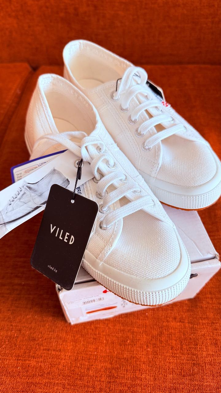 Superga