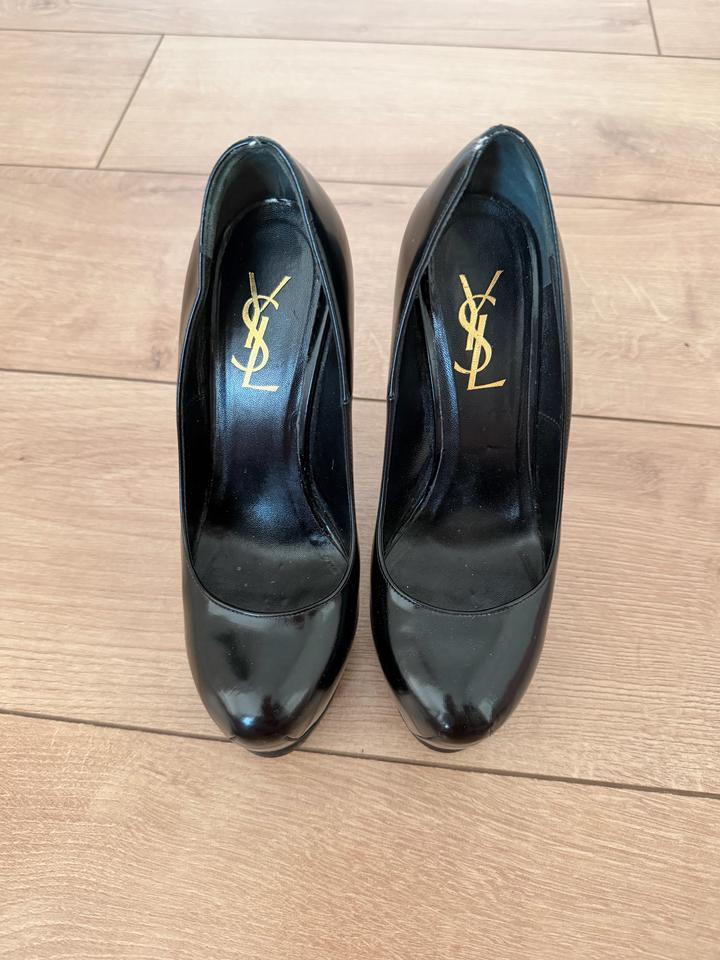 Yves Saint Laurent