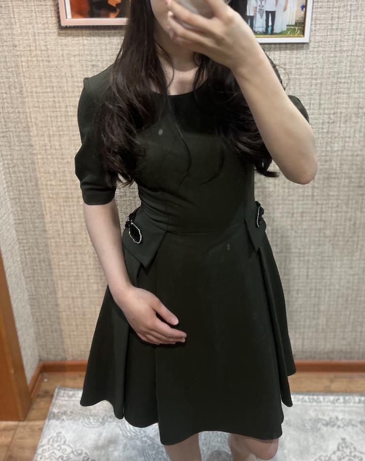 Zarina продам платье
