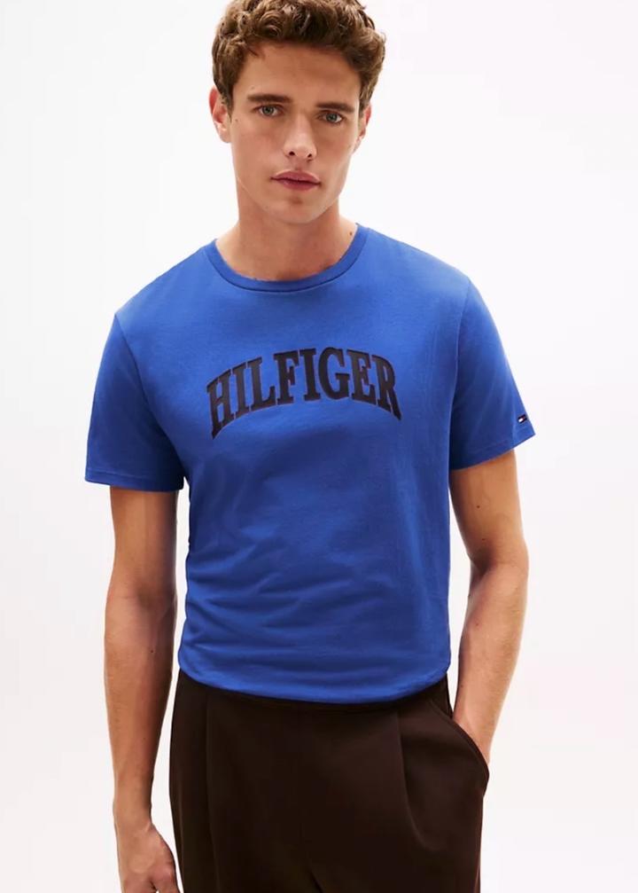 Tommy Hilfiger Футболка от Tommy Helfiger