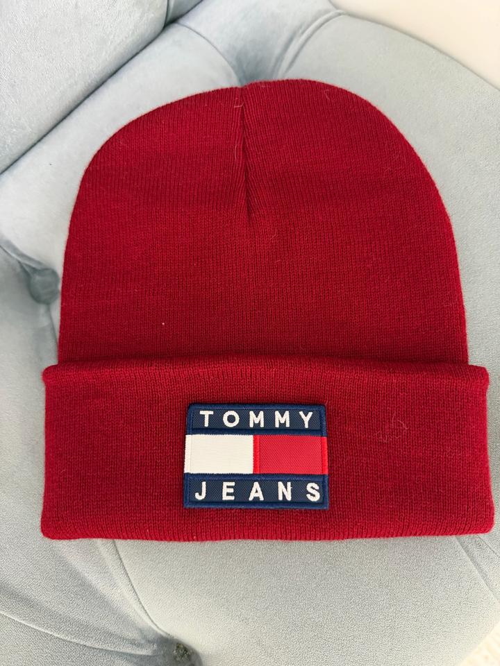 шапка Tommy Jeans