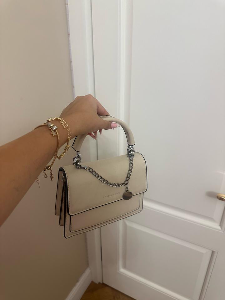 Сумка с цепью  Cream Elegance