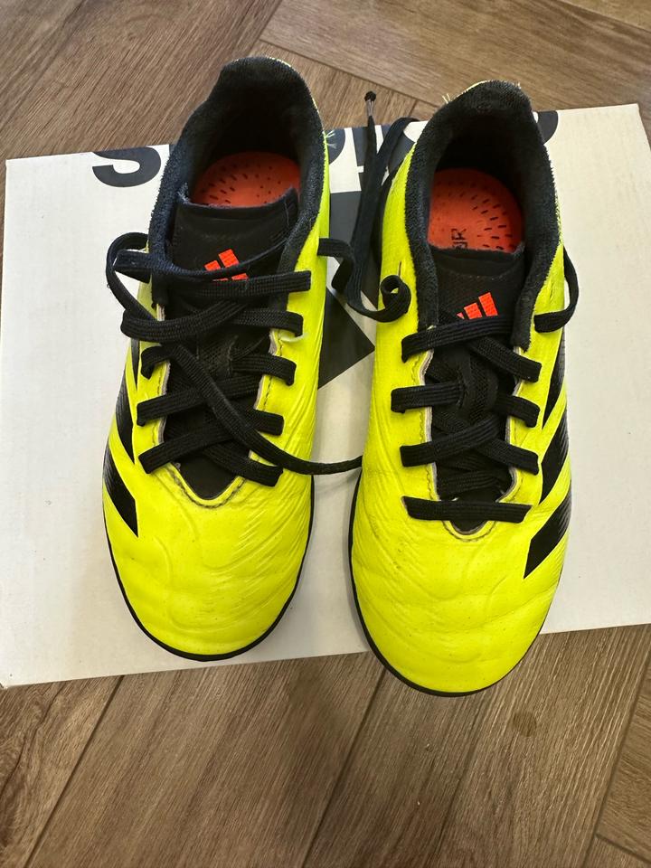 Adidas