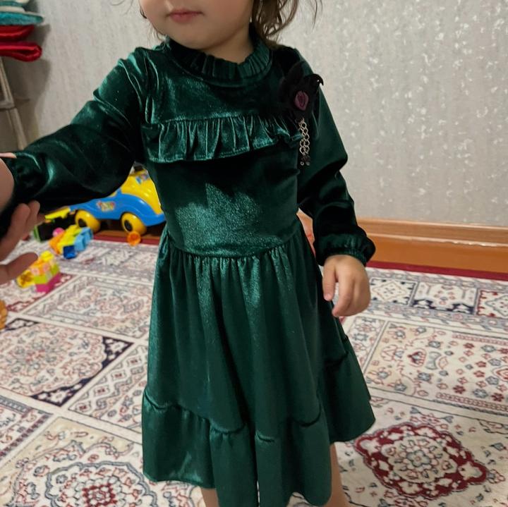 Бархатное платье для девочки