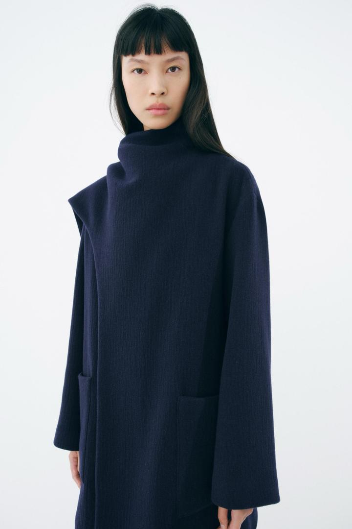 Zara Пальто с шарфом